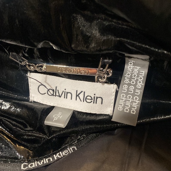 Calvin Klein puffer vest - Picture 6 of 7